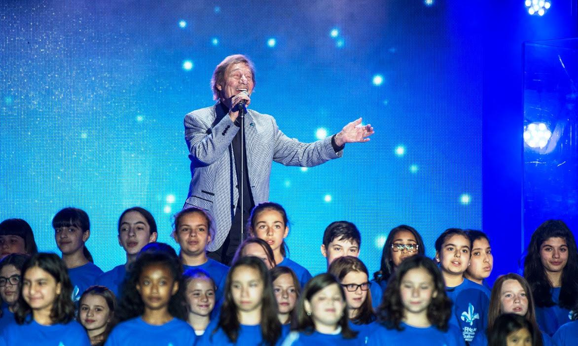 The students of Socrates-Demosthenes sing at the National Day Celebrations spectacle