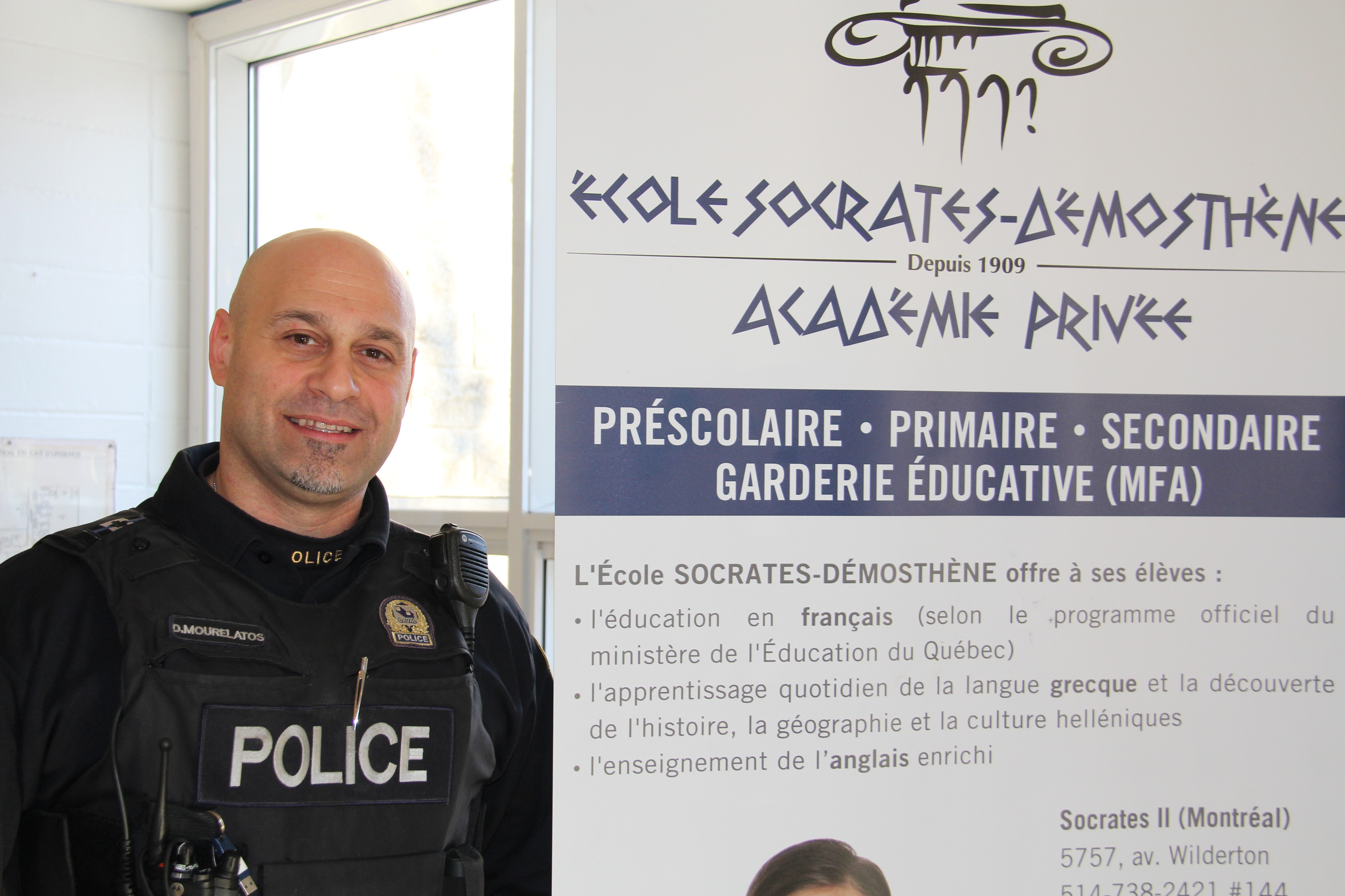 Visite du policier du quartier  au Campus Démosthène