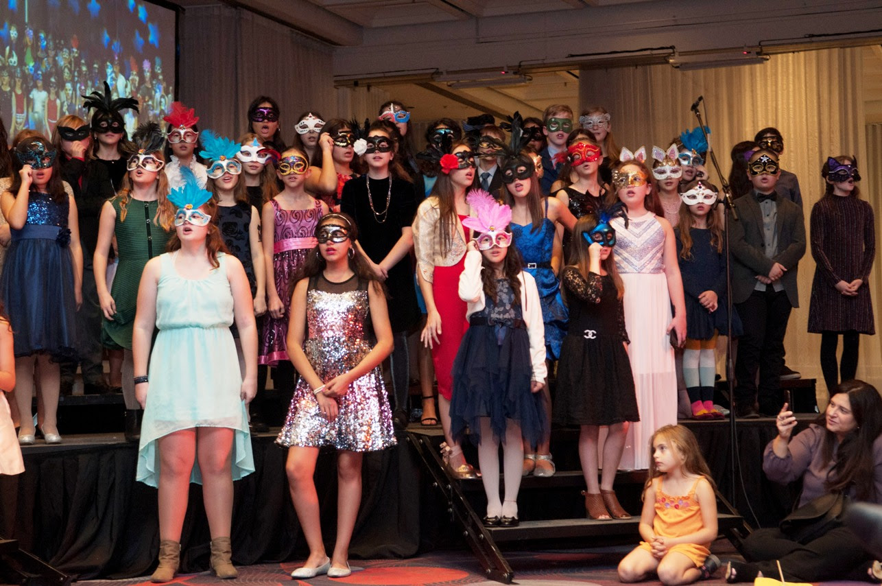 Tapis rouge pour le Carnaval des merveilles et des monstres